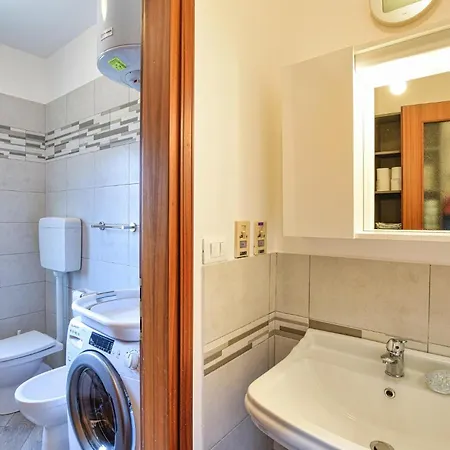 Apartamento 1 Bedroom Lovely In *
