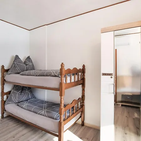 Apartamento 1 Bedroom Lovely In *